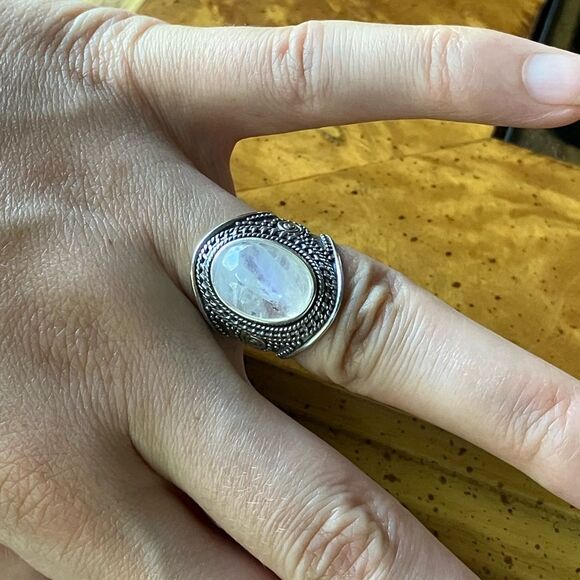 Natural Rainbow Moonstone Sterling Silver Cocktail Ring Size 6 - Picture 4 of 9
